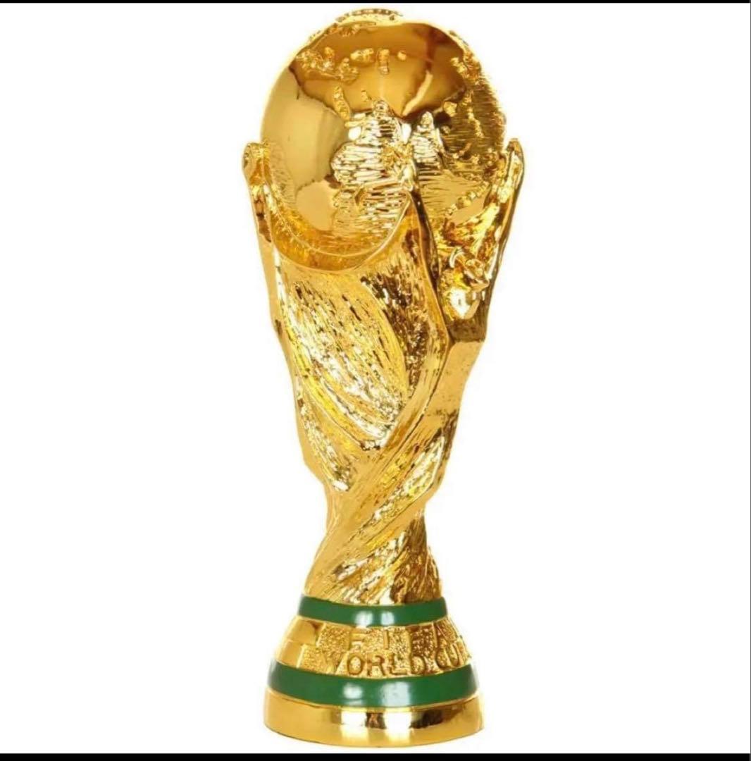 FIFA ワールドカップ W杯 トロフィー 優勝カップレプリカ 原寸大