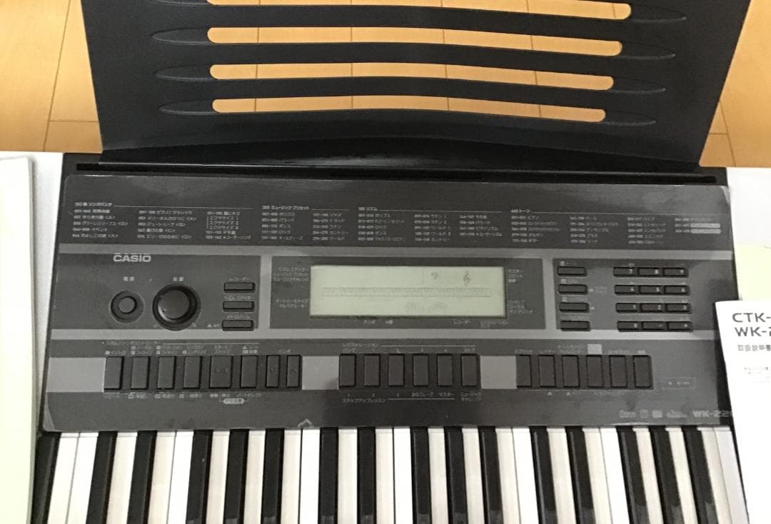CASIO WK-220 電子キーボード 電子ピアノ