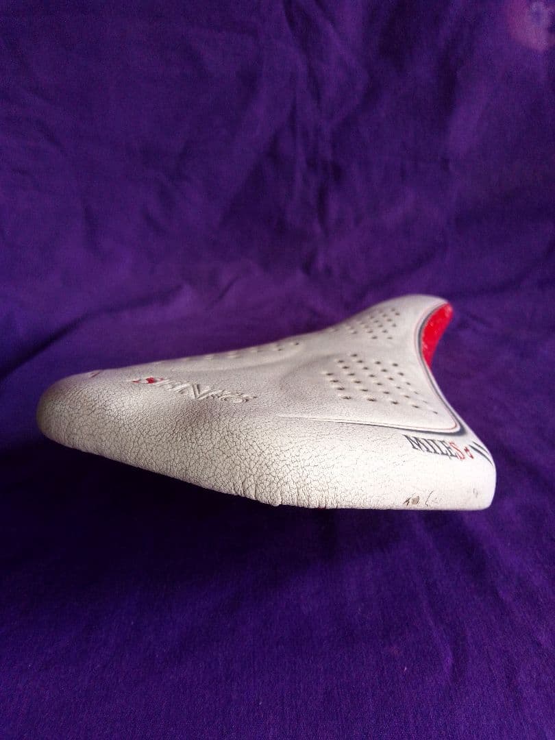 ROIstlyleUSED : Selle Italia SLR サドル 白/赤