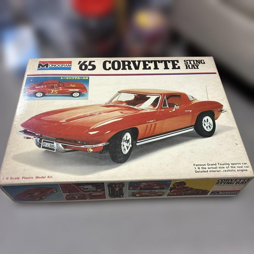 '65 Corvette Sting Ray プラスチックモデルキット