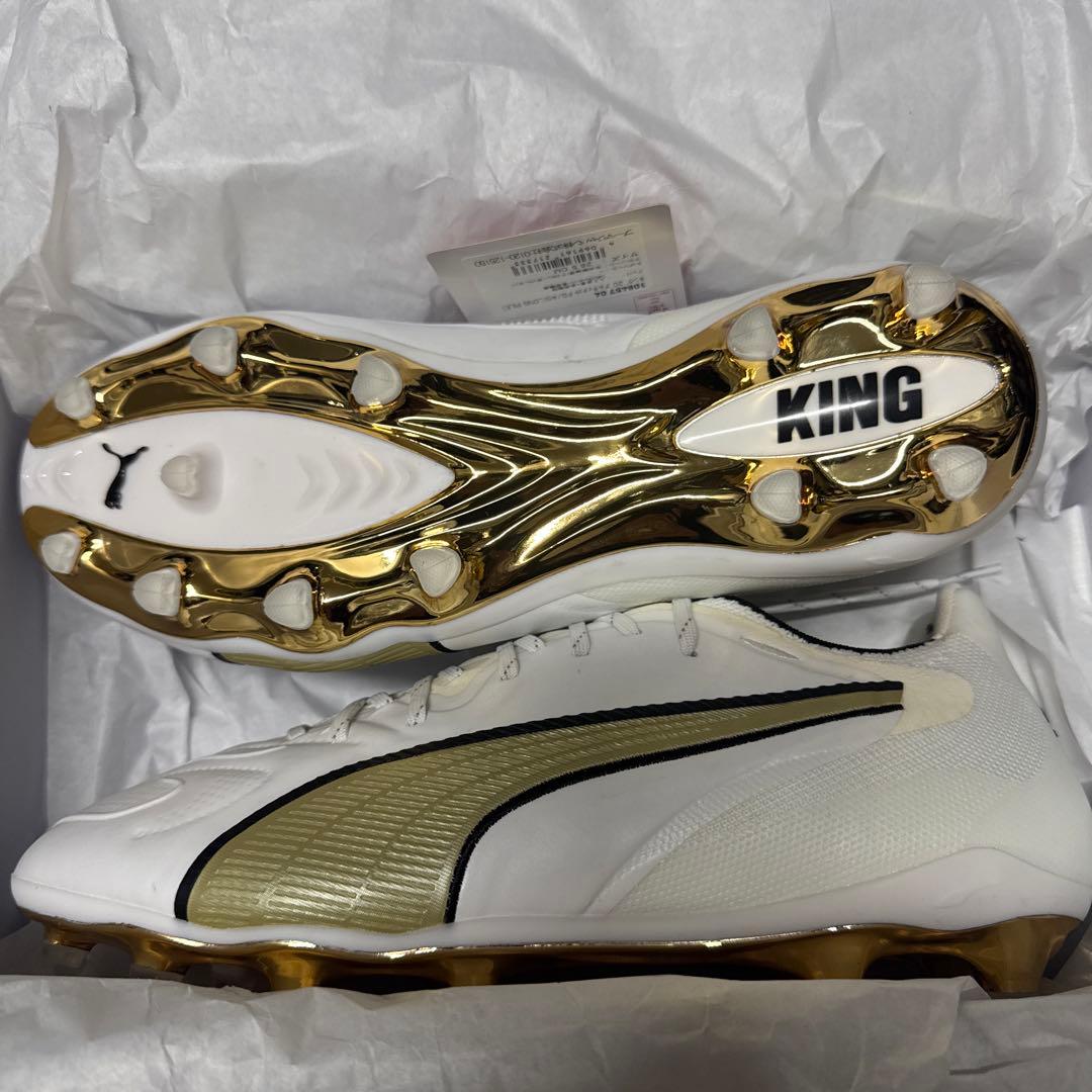 PUMA KING サッカーシューズ ホワイト/ゴールド